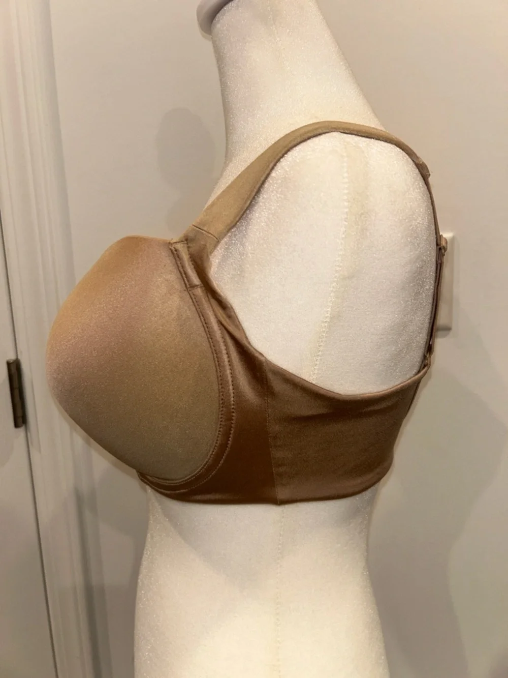 Soma Stunning Support Smooth Full Coverage Bra, Size 34 DDD